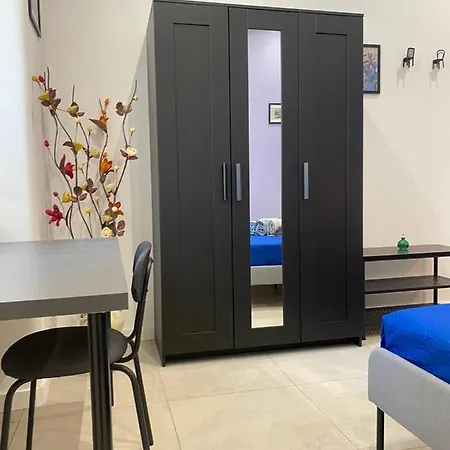 A Casa Di Francesco E Maria קטאניה